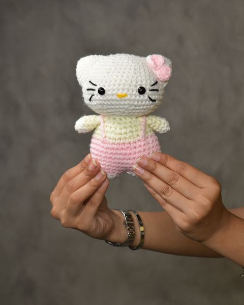 Hello Kitty Exyst Now