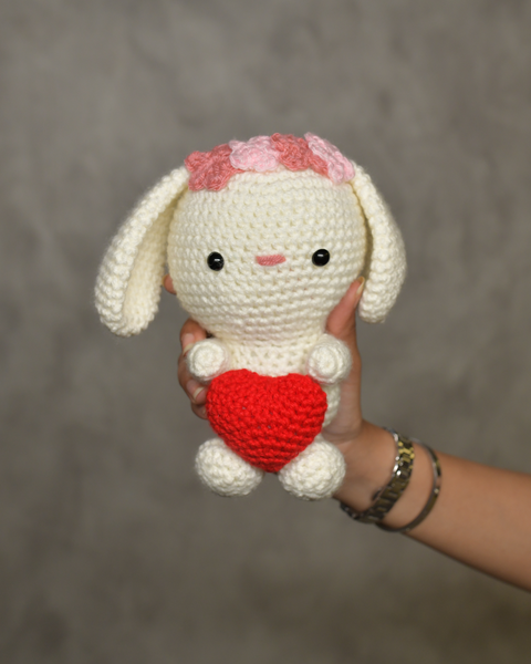 Bunny with Heart Exyst Now